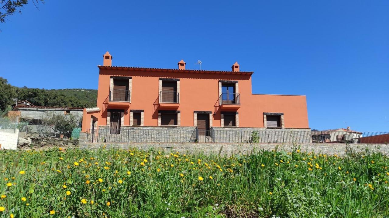 Casa Rural La Colmena Del Geoparque Navatrasierra Exteriér fotografie